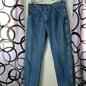Wrangler Mens 33x30 Regular Fit Straight Leg Denim Jeans Blue